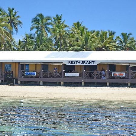 Ratu Kini Backpackers And Dive Resort Mana Island Eksteriør bilde