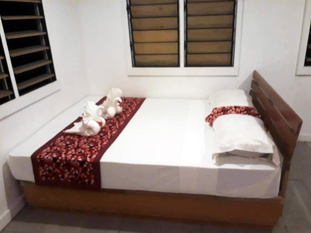 Ratu Kini Backpackers And Dive Resort Mana Island Eksteriør bilde