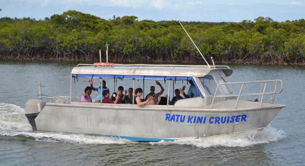 Ratu Kini Backpackers And Dive Resort Mana Island Eksteriør bilde