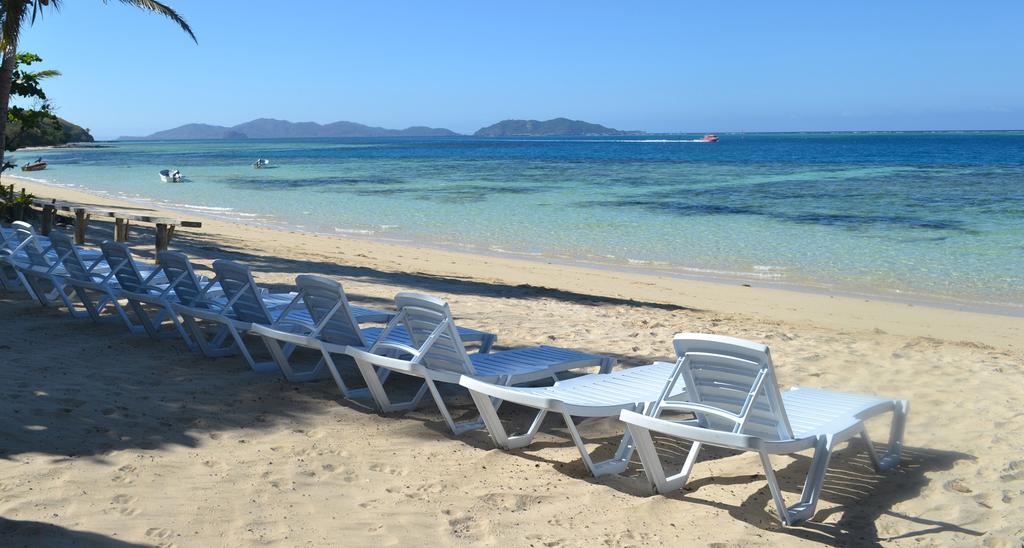 Ratu Kini Backpackers And Dive Resort Mana Island Eksteriør bilde