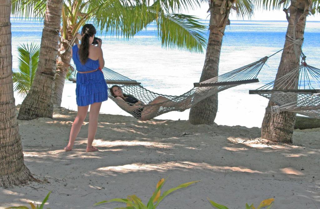 Ratu Kini Backpackers And Dive Resort Mana Island Eksteriør bilde
