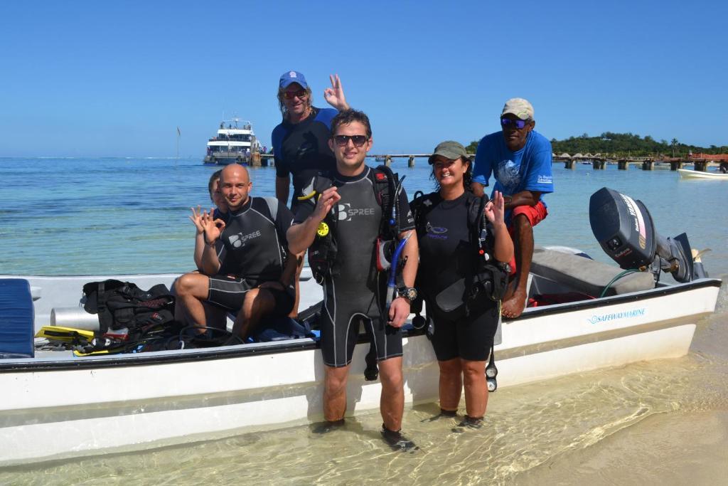 Ratu Kini Backpackers And Dive Resort Mana Island Eksteriør bilde