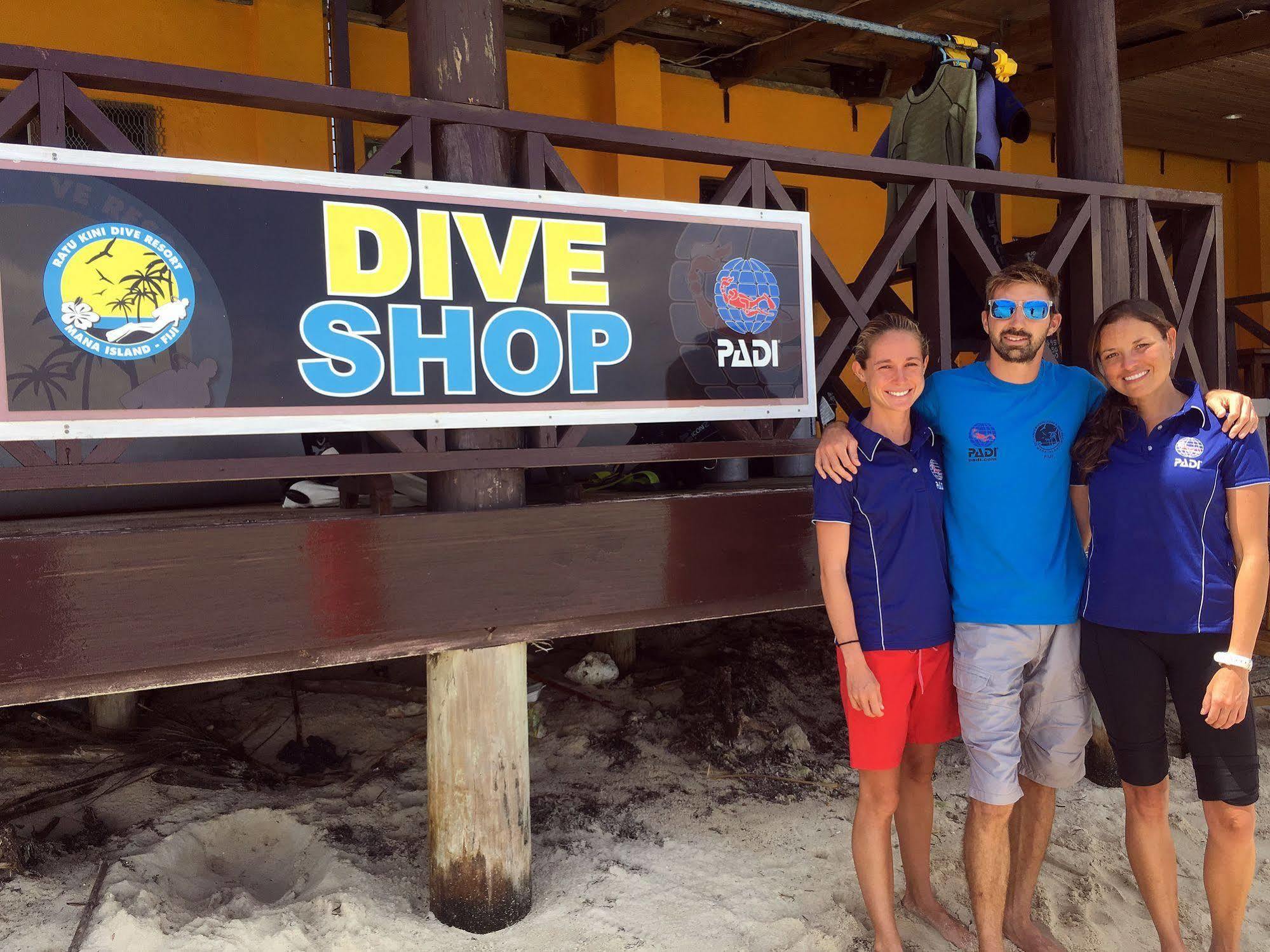 Ratu Kini Backpackers And Dive Resort Mana Island Eksteriør bilde