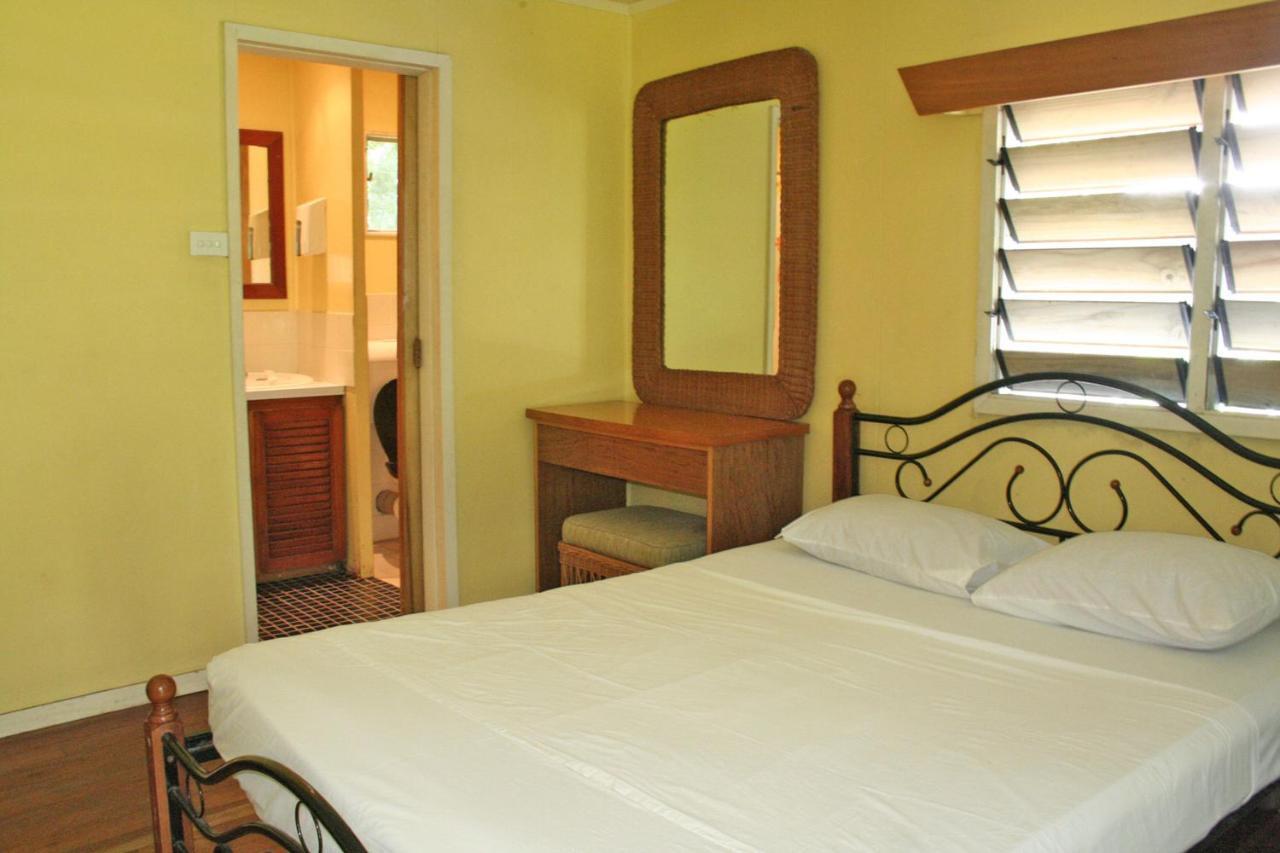 Ratu Kini Backpackers And Dive Resort Mana Island Rom bilde